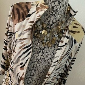 Chicos sz 2 Top/Jacket